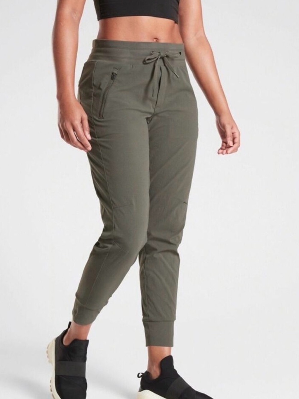 NWT Athleta Trekkie North Jogger 6